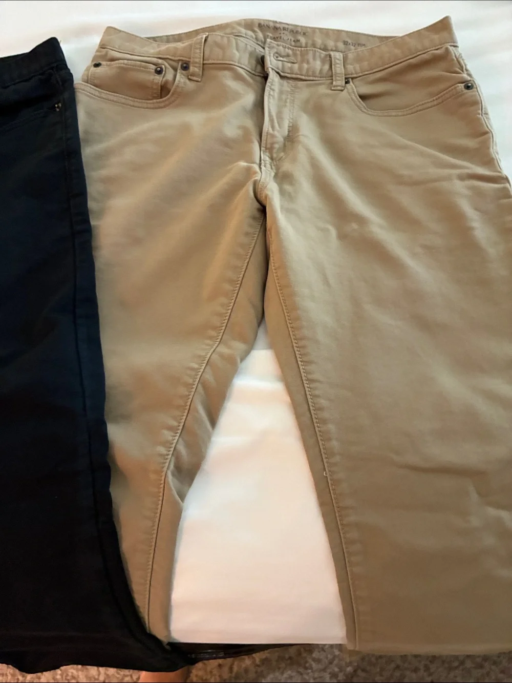 Men's Black & Tan Casual Pants - Classic Straight Fit